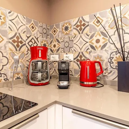 Apartment Isolino Bridge - Historic Center *